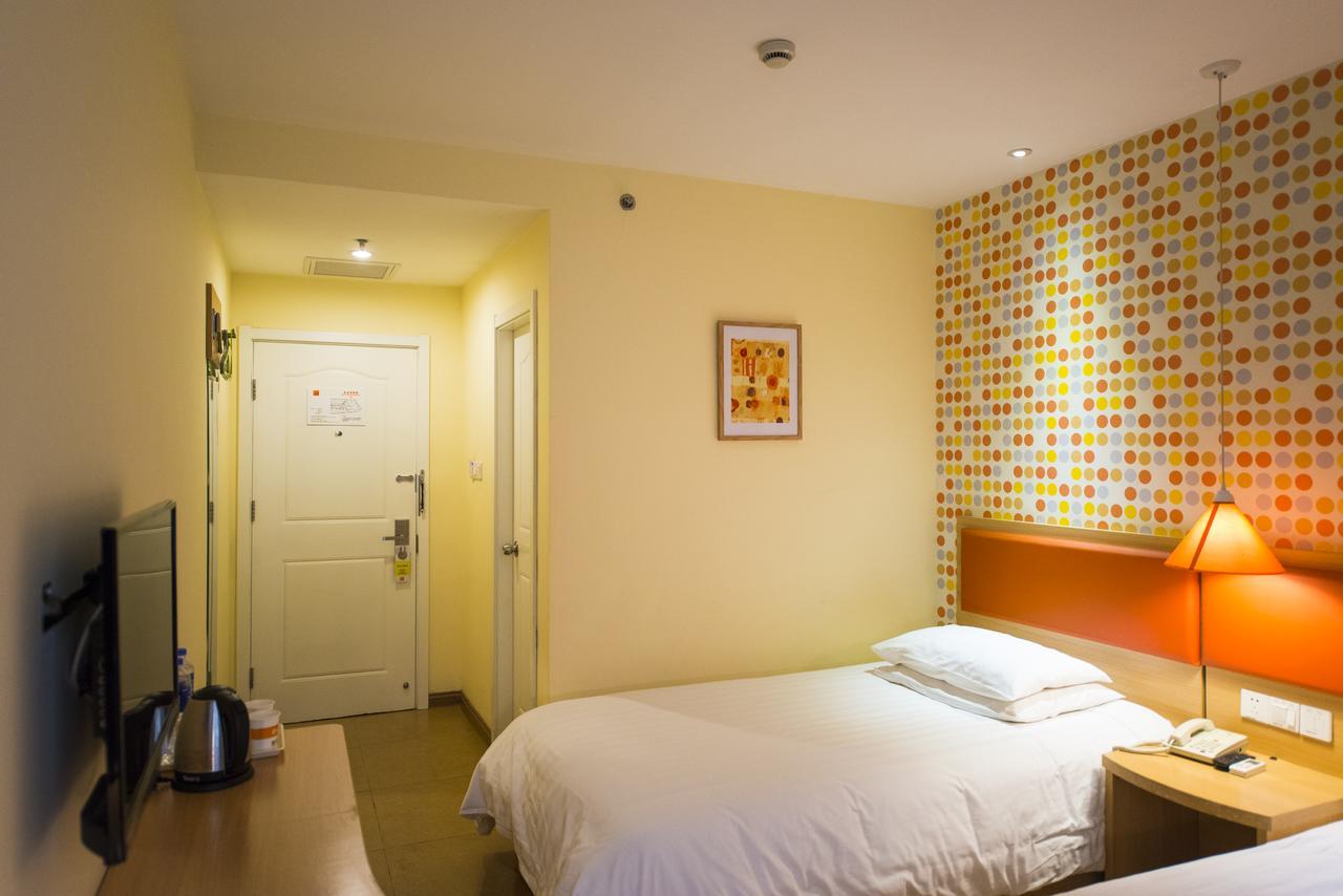 Home Inn Tianjin Weijin Road Tianjin University Dış mekan fotoğraf